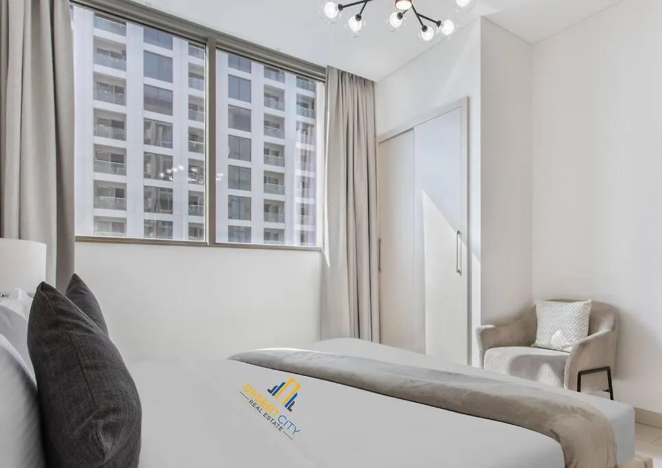 Fully Furnished 2 Bed In Sobha Creek Vista Reserve, Hosted By Desert City Stays Dubai 0*,