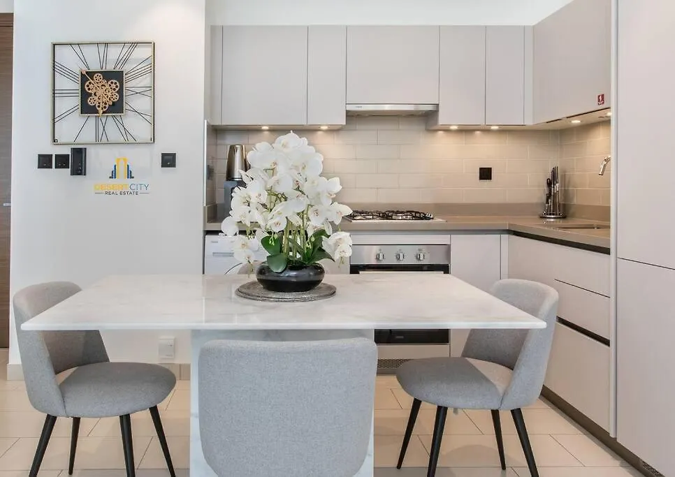 Fully Furnished 2 Bed In Sobha Creek Vista Reserve, Hosted By Desert City Stays Dubai